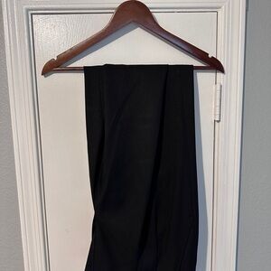 Izod Classic Black Pencil Skirt